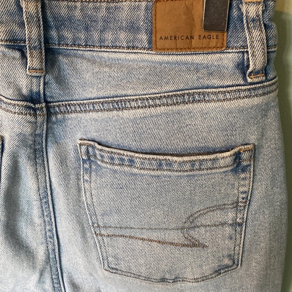 American Eagle Distressed Stretch Jeans - Picture 7 of 7
